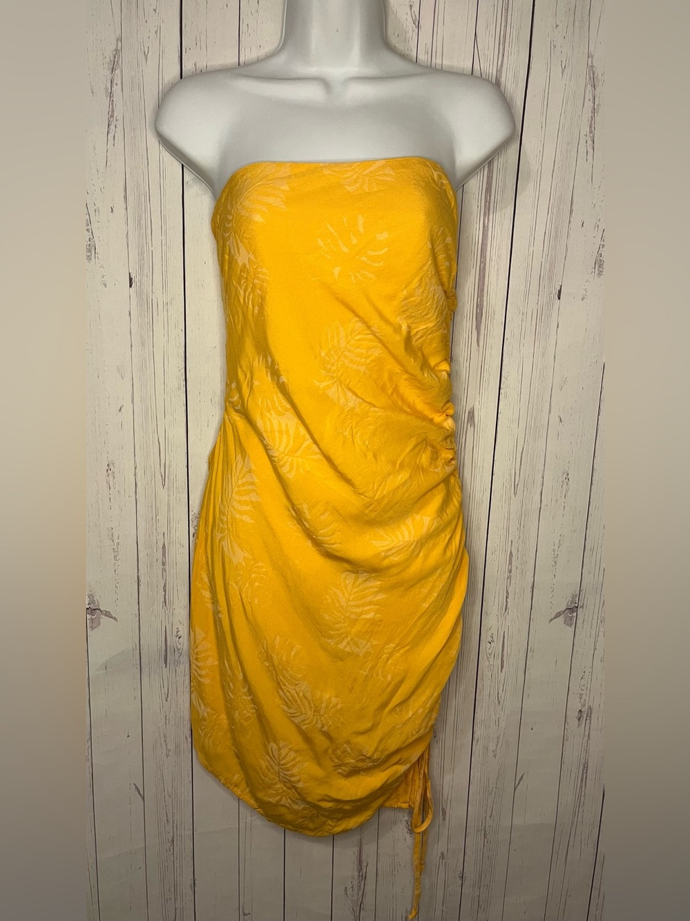 Sky To Moon Yellow Strapless Dress Size Medium Tropical-Print Asymmetrical
